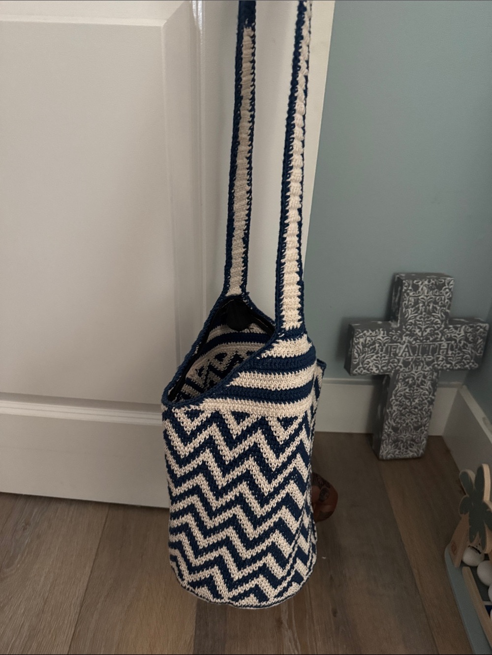 Navy and Cream Zigzag Crochet Crossbody Bag